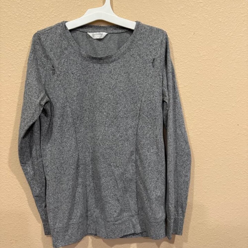 Cadenshae nursing Gray Long Sleeve Shirt S